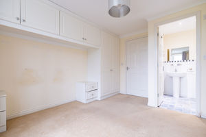 Bedroom- click for photo gallery